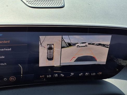 New 2026 Buick Enclave Avenir w/ Super Cruise Package FWD image 4