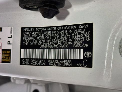 Used 2021 Toyota Corolla SE FWD image 40