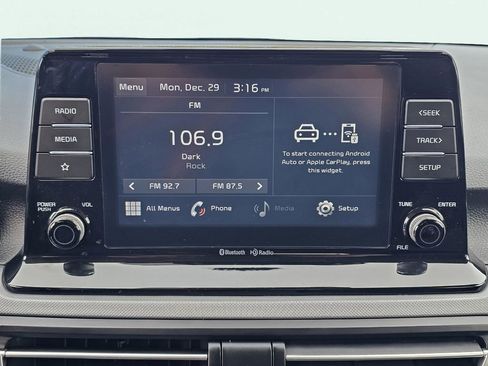 Used 2023 Kia Seltos LX image 26