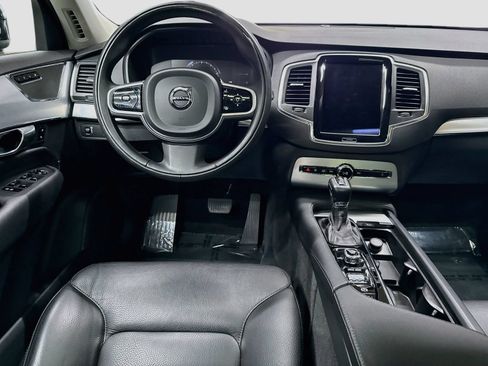 Used 2018 Volvo XC90 T5 Momentum w/ Convenience Package AWD/4WD image 25