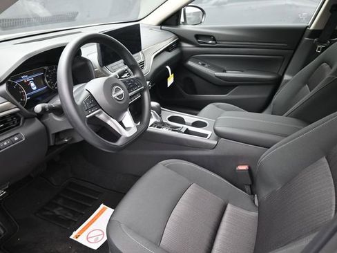 New 2026 Nissan Altima 2.5 SV w/ SV Special Edition Package image 18