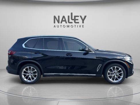 Used 2021 BMW X5 xDrive40i w/ Premium Package image 5