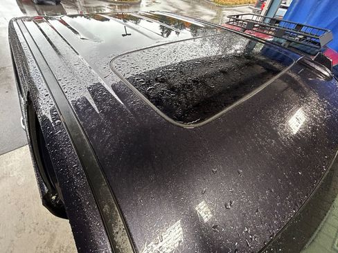 Used 2023 Chevrolet Silverado 1500 LTZ image 28