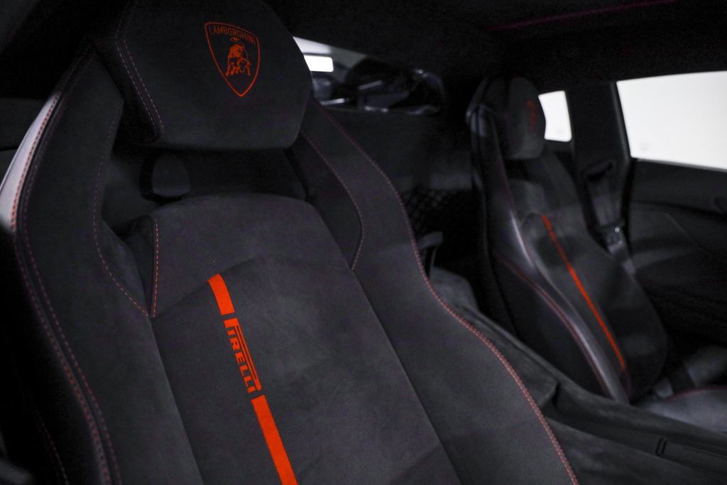 Used 2016 Lamborghini Aventador LP 700-4 AWD/4WD image 28