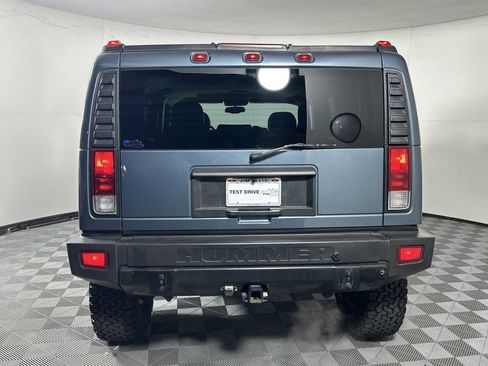 Used 2005 HUMMER H2 w/ Preferred Equipment Group image 6