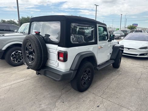 Used 2024 Jeep Wrangler Sport AWD/4WD image 3