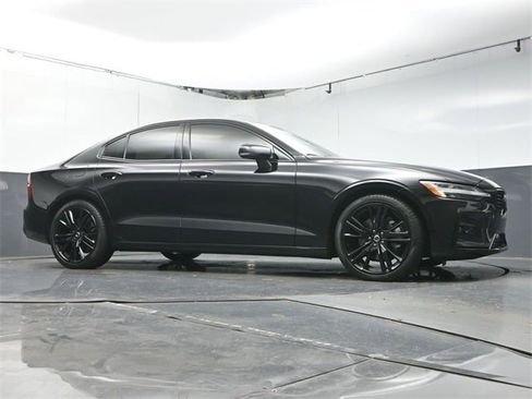 Certified 2024 Volvo S60 B5 Plus image 29