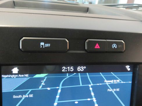 Used 2018 Ford F150 XLT w/ Equipment Group 301A Mid AWD/4WD image 41
