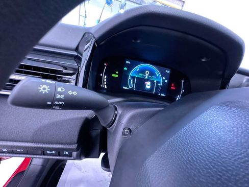 Used 2025 Toyota Camry LE w/ Convenience Package AWD/4WD image 18