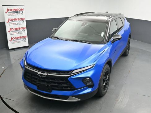 Used 2024 Chevrolet Blazer LT w/ Midnight/Sport Edition AWD/4WD image 27