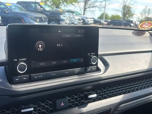 Used 2024 Honda Accord EX image 19