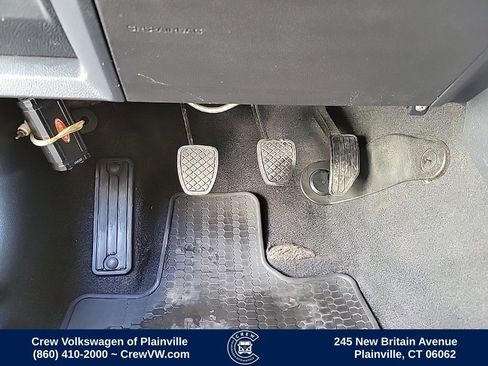 Used 2018 Subaru Crosstrek 2.0i Premium image 40