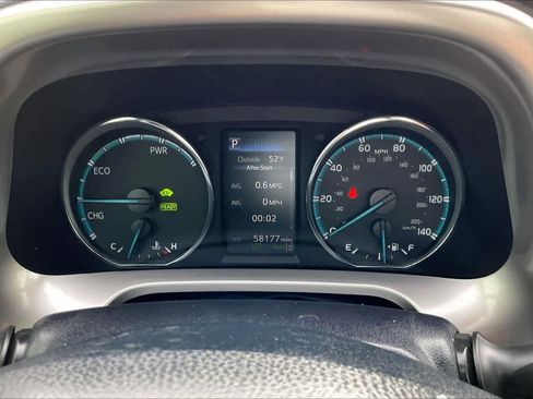 Used 2018 Toyota RAV4 Limited image 25