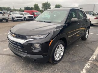 Used 2021 Chevrolet TrailBlazer LS image 1