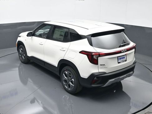 New 2026 Kia Seltos LX image 49