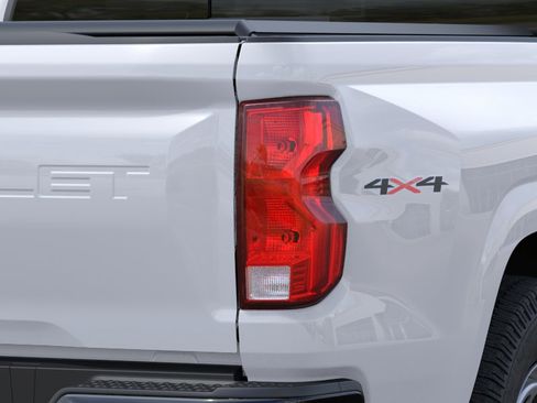 New 2026 Chevrolet Colorado W/T AWD/4WD image 11