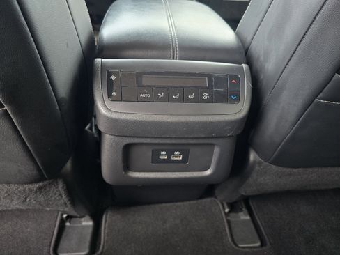 Certified 2022 Nissan Pathfinder SL AWD/4WD image 25