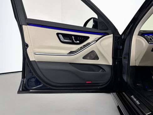 Used 2022 Mercedes-Benz S 500 4MATIC image 21