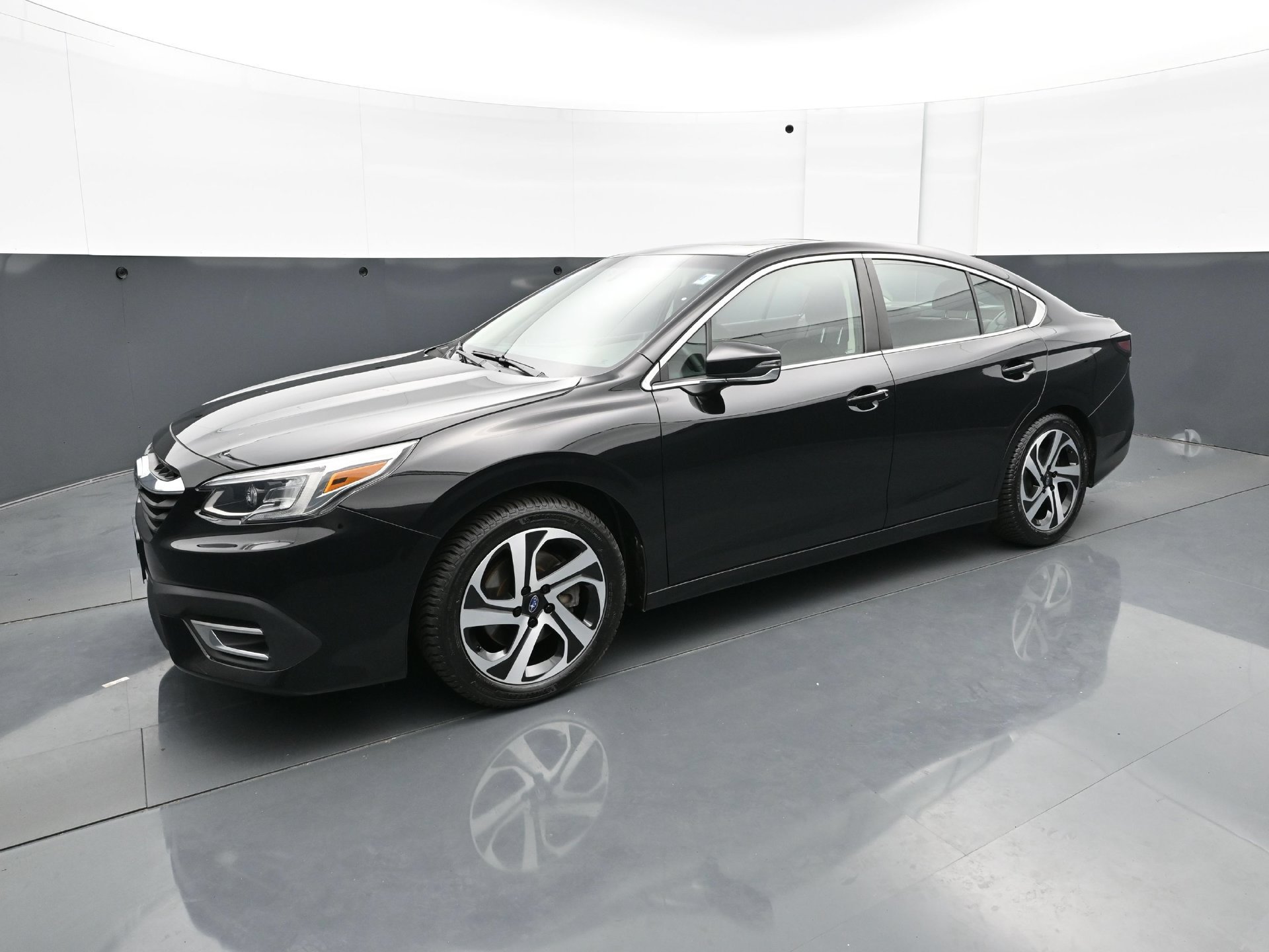 Used 2022 Subaru Legacy Limited XT AWD/4WD image 2