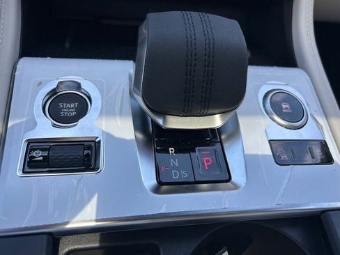 New 2026 Jaguar F-PACE R-Dynamic S image 31