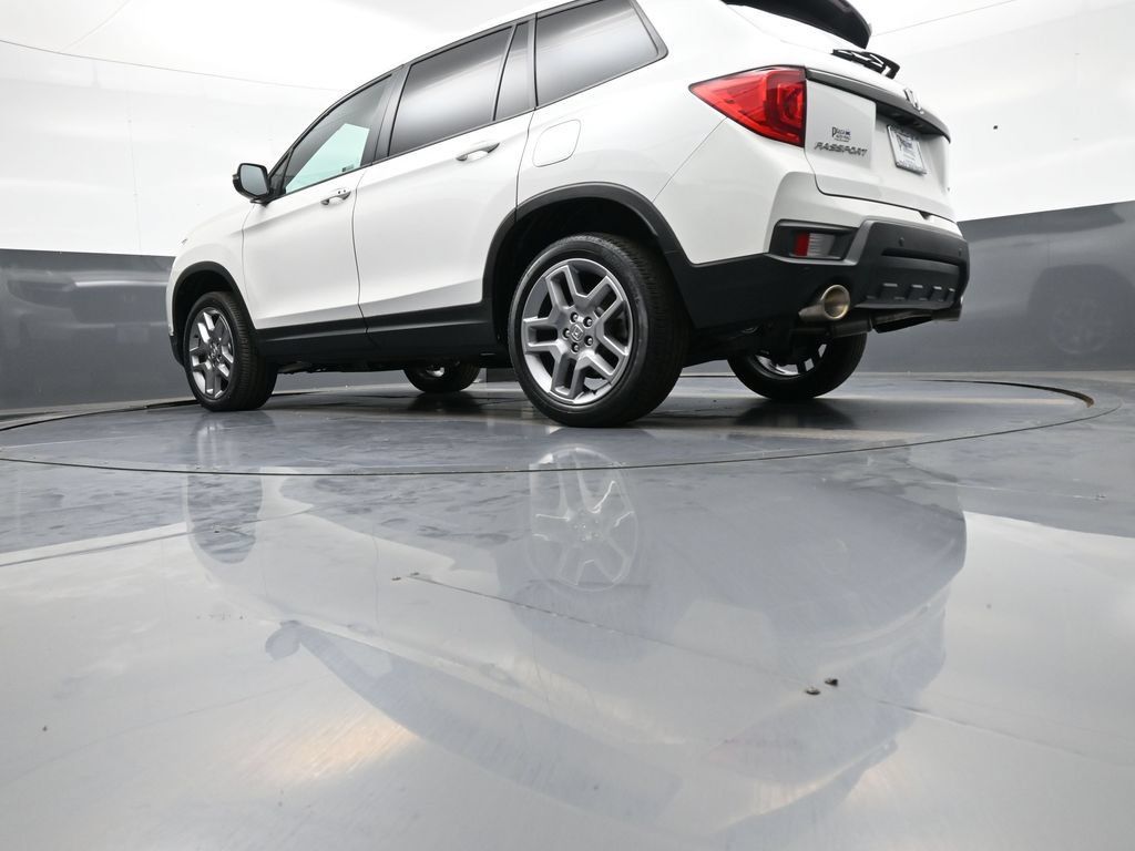 Certified 2023 Honda Passport EX-L image 33