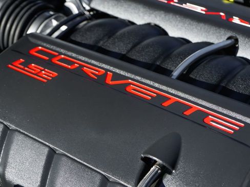 Used 2005 Chevrolet Corvette Convertible w/ Preferred Equipment Group image 13