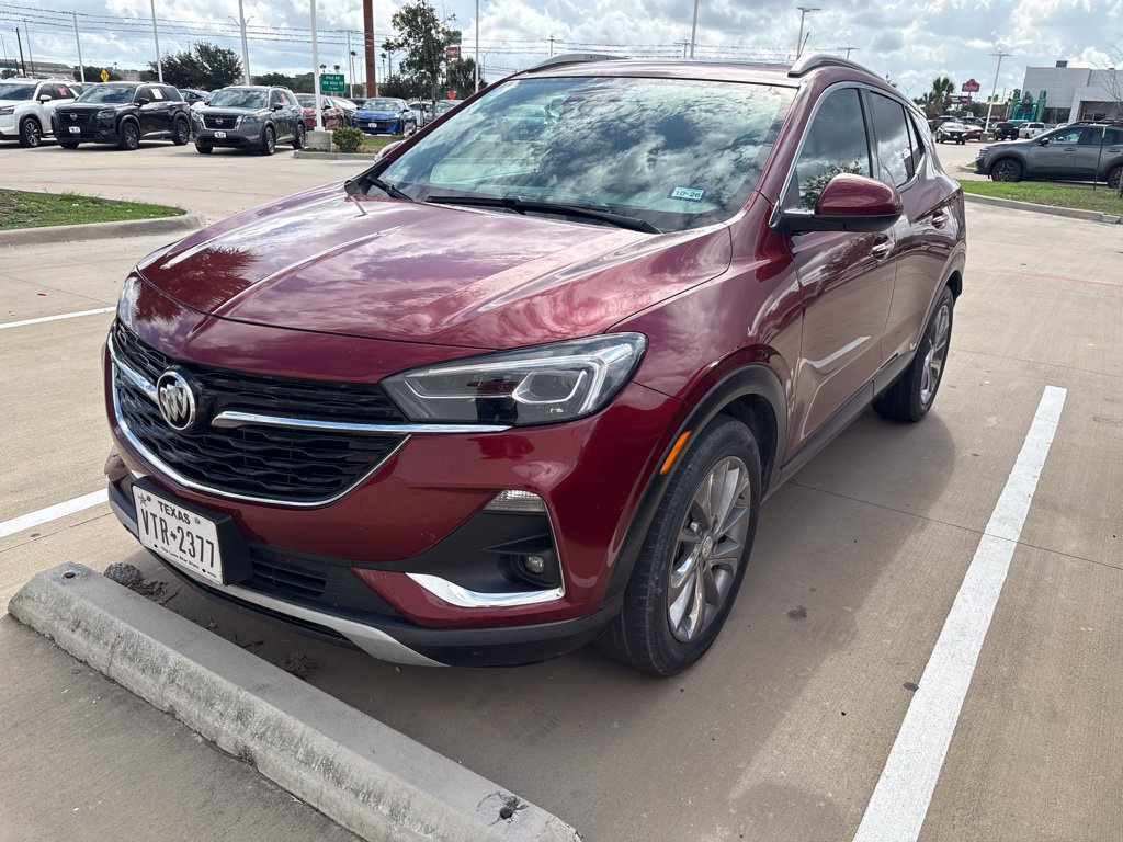 Used 2022 Buick Encore GX Essence w/ Experience Buick Package FWD image 1