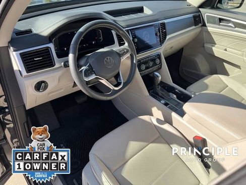 Used 2022 Volkswagen Atlas SE w/ Black Wheel Package image 16