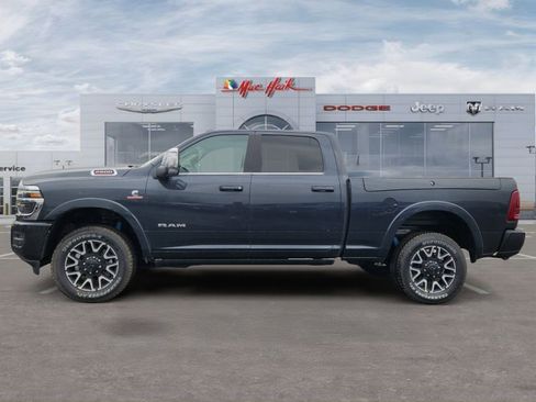 New 2026 RAM 2500 Limited AWD/4WD image 2