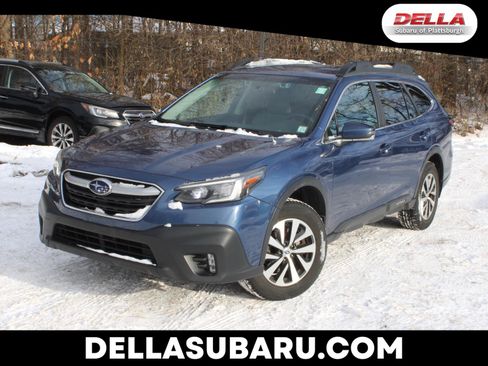 Used 2022 Subaru Outback Premium image 1