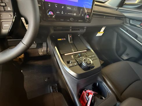 New 2026 Toyota C-HR AWD/4WD image 20