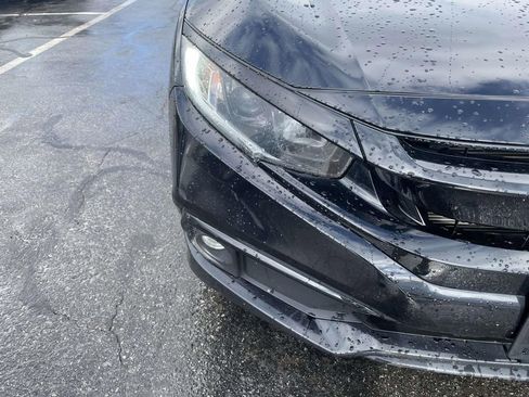 Used 2019 Honda Civic Sport image 16