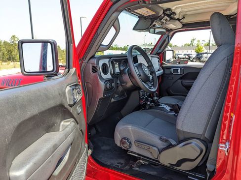 Used 2025 Jeep Wrangler Unlimited Sport S 4xe image 34