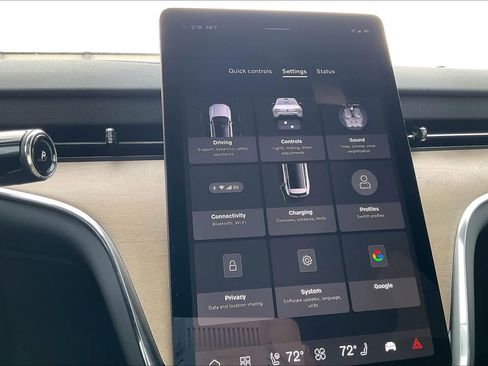 New 2025 Volvo EX90 Plus w/ Protection Package Premier image 22