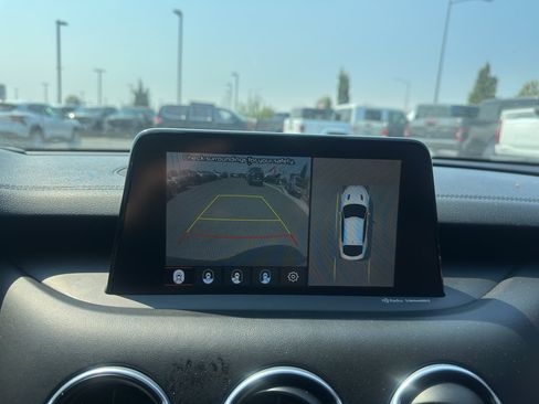 Used 2018 Kia Stinger GT2 AWD/4WD image 24