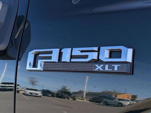 Used 2016 Ford F150 XLT w/ Equipment Group 302A Luxury image 23