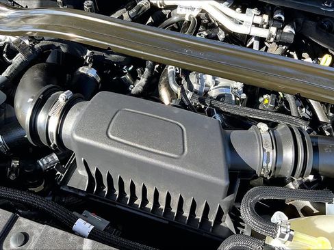 Certified 2025 Lincoln Aviator Reserve w/ Equipment Group 201A image 32