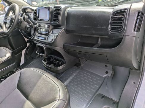 Used 2023 RAM ProMaster 2500 FWD image 35