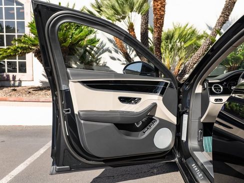 New 2026 Bentley Flying Spur Plug-In Hybrid AWD/4WD image 25