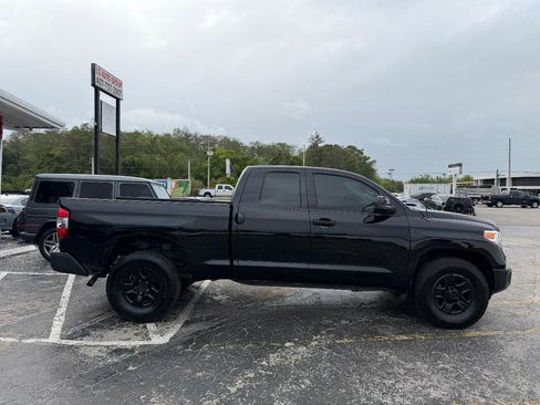 Used 2014 Toyota Tundra SR image 6