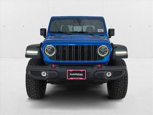 New 2025 Jeep Gladiator Rubicon w/ Convenience Group image 6