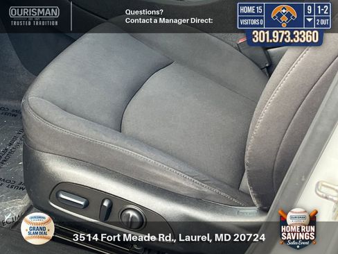 Used 2023 Chevrolet Malibu LT FWD image 7