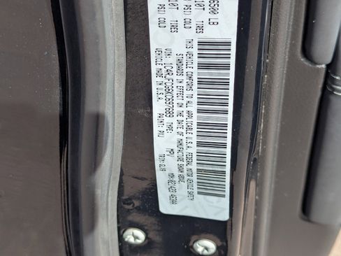 Used 2019 Jeep Grand Cherokee Overland image 37