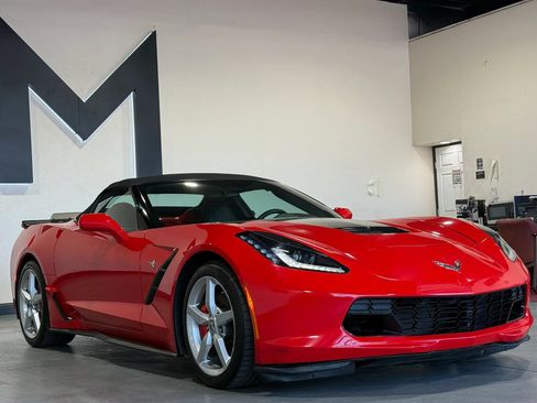Used 2014 Chevrolet Corvette Stingray Convertible RWD image 6