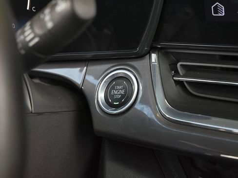 Used 2025 Chevrolet Trax ACTIV w/ Driver Confidence Package image 29