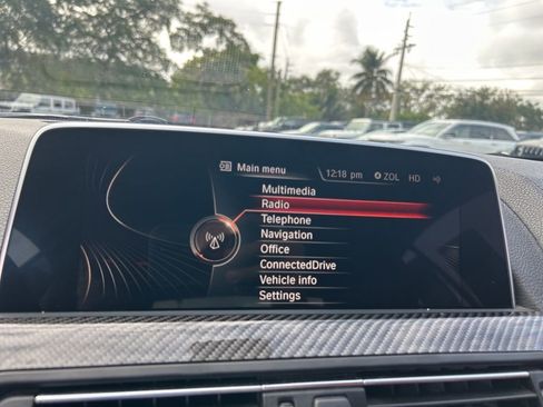 Used 2016 BMW M6 Convertible image 34