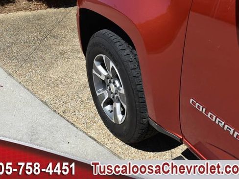 Used 2016 Chevrolet Colorado Z71 image 14