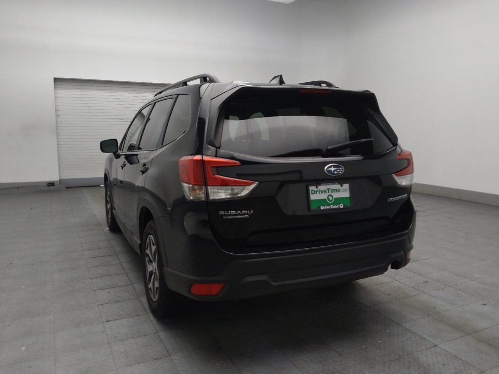 Used 2024 Subaru Forester Premium AWD/4WD image 5