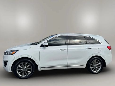 Used 2017 Kia Sorento SX FWD image 5