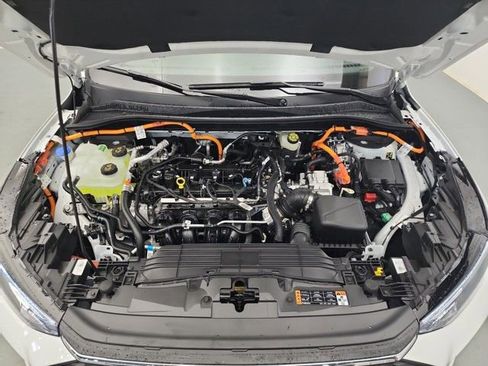 New 2025 Ford Escape Base w/ Class II Trailer Tow Package image 34